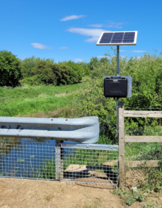 Portable ESNET remote water quality monitoring system